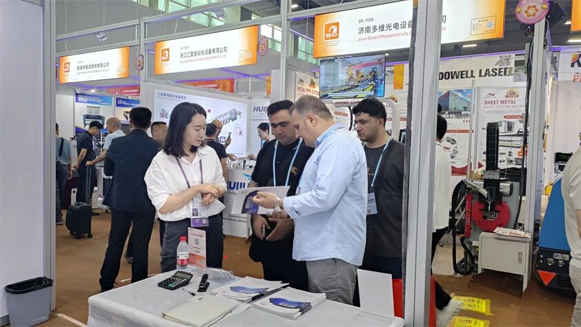 從“賣(mài)設(shè)備”到“賣(mài)方案”，博陽(yáng)機(jī)械以智能裝備激發(fā)全球客商新期待